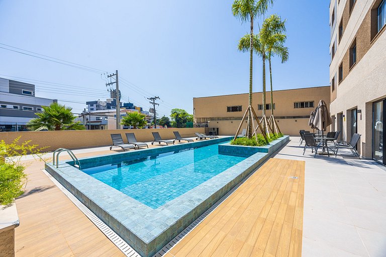Ref 10258 | Studio Duplex finamente decorado em Curitiba, à