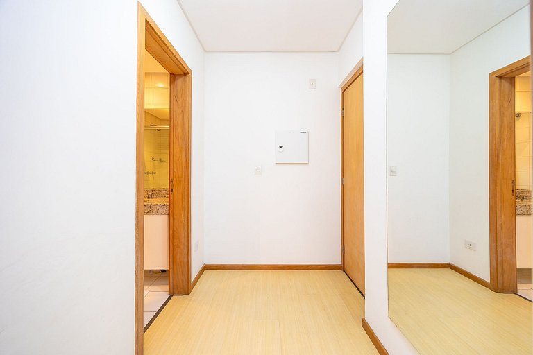 Ref 10259 | Apartamento finamente decorado, no Centro de Cur