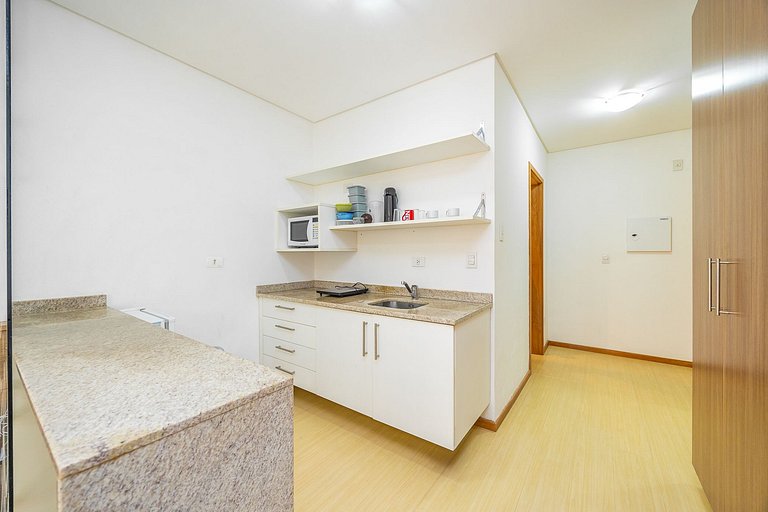 Ref 10259 | Apartamento finamente decorado, no Centro de Cur