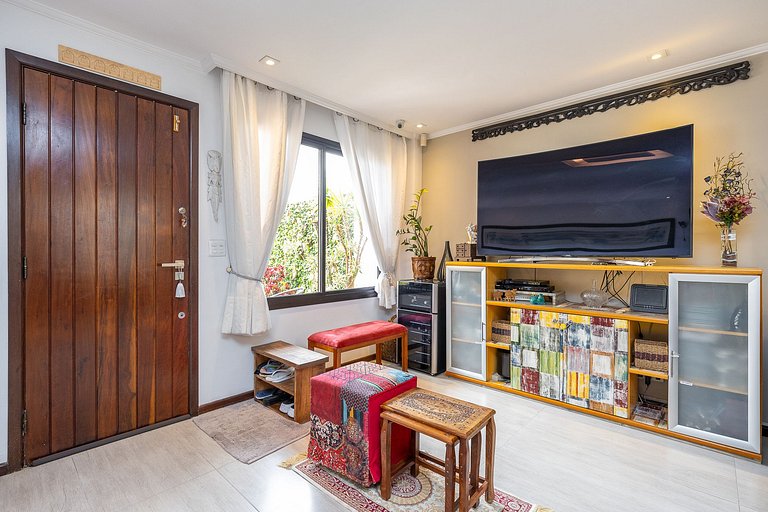 REF 10294 | Triplex 3 quartos, sendo 3 suítes, no Hugo Lange
