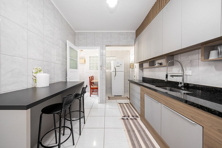 Apartamento 3 quartos finamente decorado no Batel, 110m²